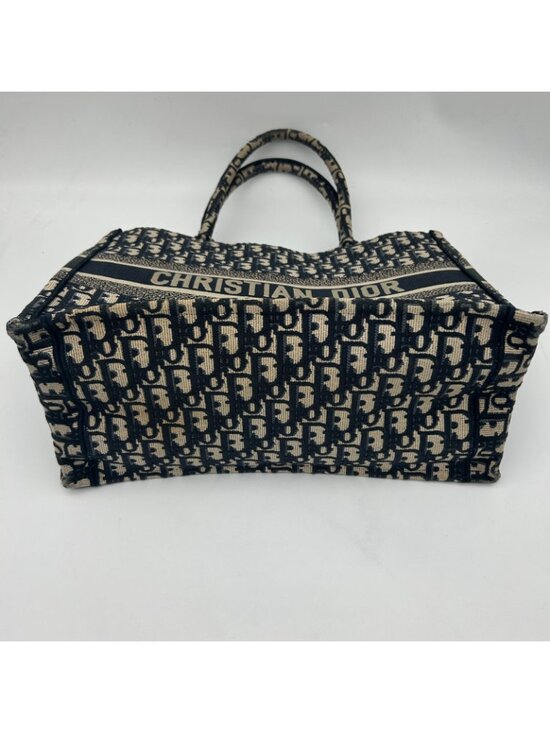 Buy Dior Large Book Tote Canvas Navy Beige Clair | Maxuria Dior Book Tote Canvas Navy Ivory 35 cm